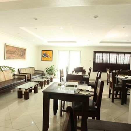 Prince Of Anthony 1960 Hotel Lagos Exterior photo